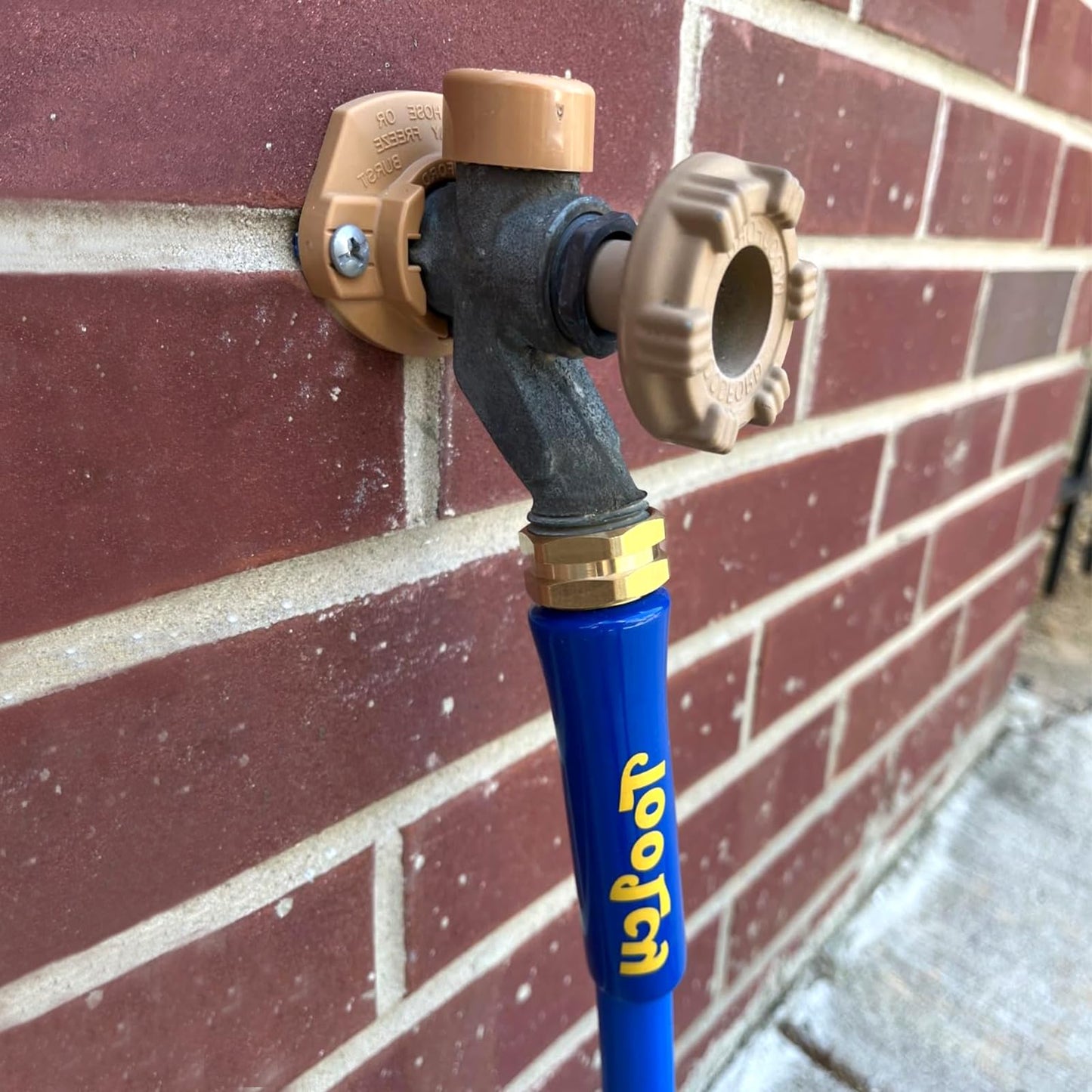 Heavy Duty Garden Hose, 5/8", Swivel Fittings (blue)